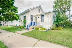 727 West Blvd, Racine, WI 53405
