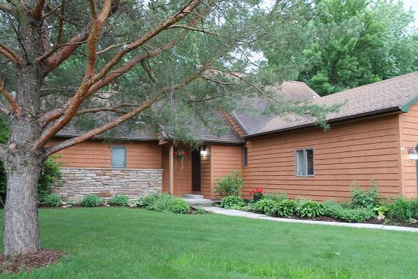 756 E Merrill, Fond Du Lac, WI 54935