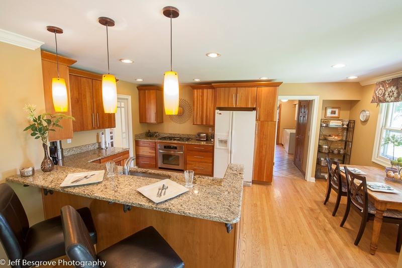 19100 Warwick Dr, Brookfield, WI 53045