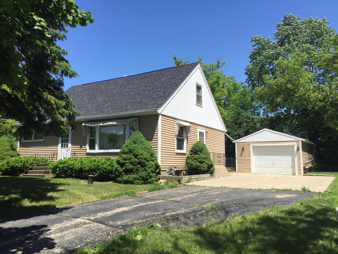 919 Newman Rd., Mount Pleasant, WI 53406