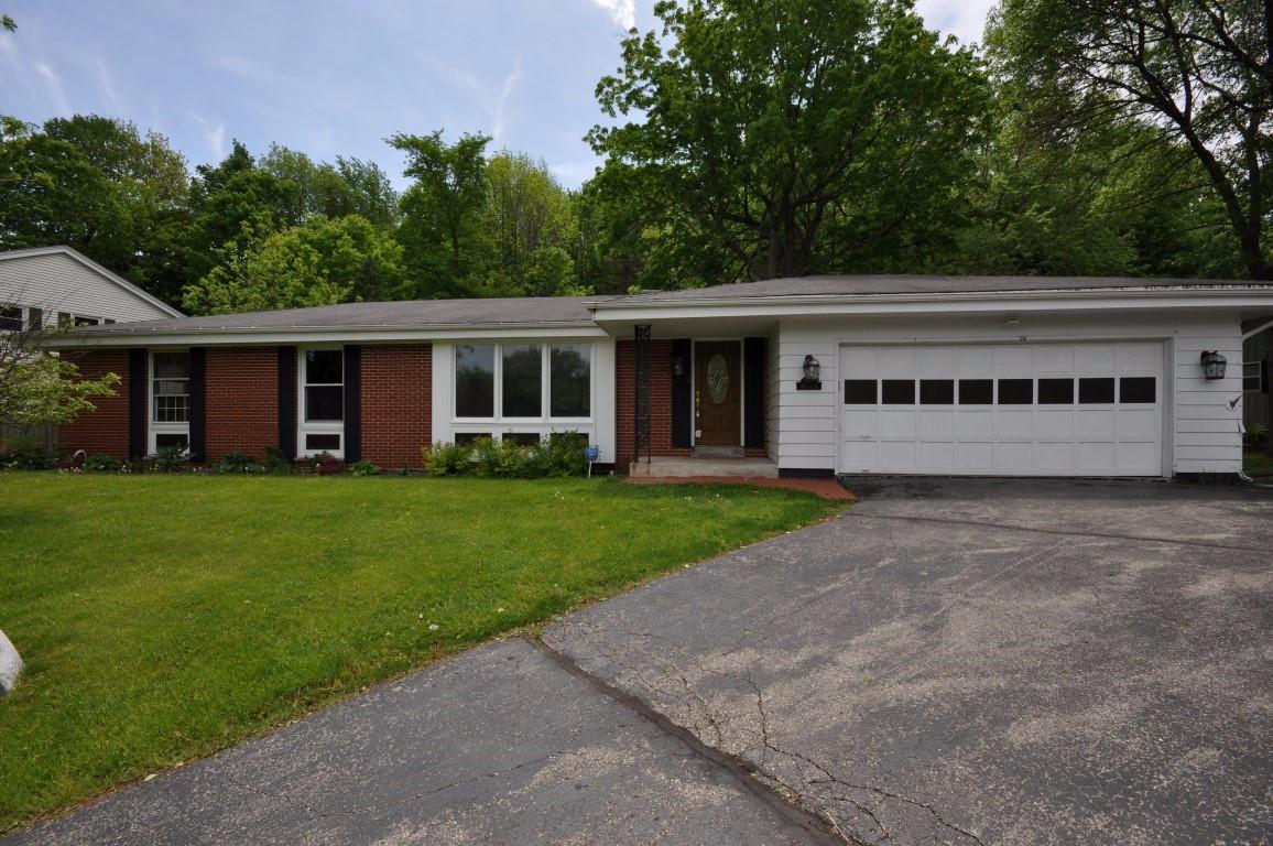 N105W21215 Oak Ln, Germantown, WI 53022