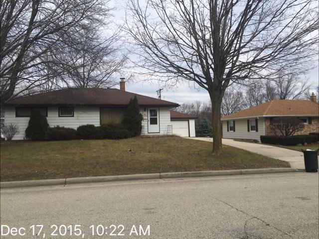 N92W16970 Roger Ave, Menomonee Falls, WI 53051