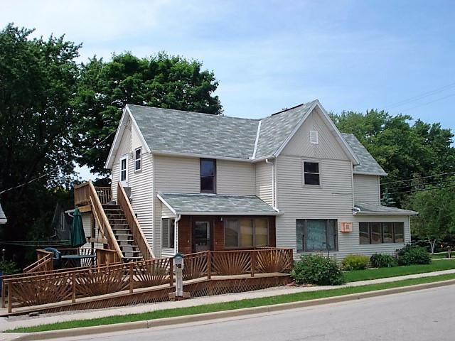 903 Main St, Lomira, WI 53048