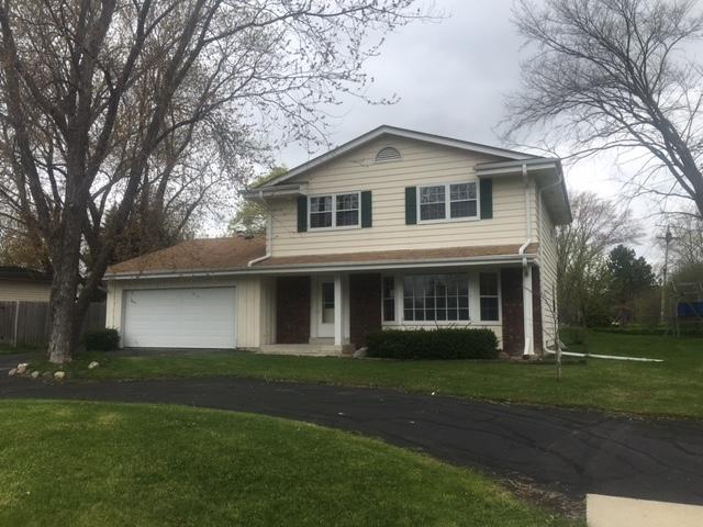 10204 W Glendale Ave, Wauwatosa, WI 53225