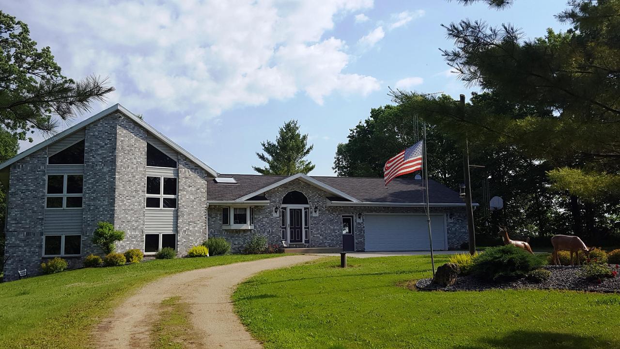 W982 County Road Dd, Theresa, WI 53091