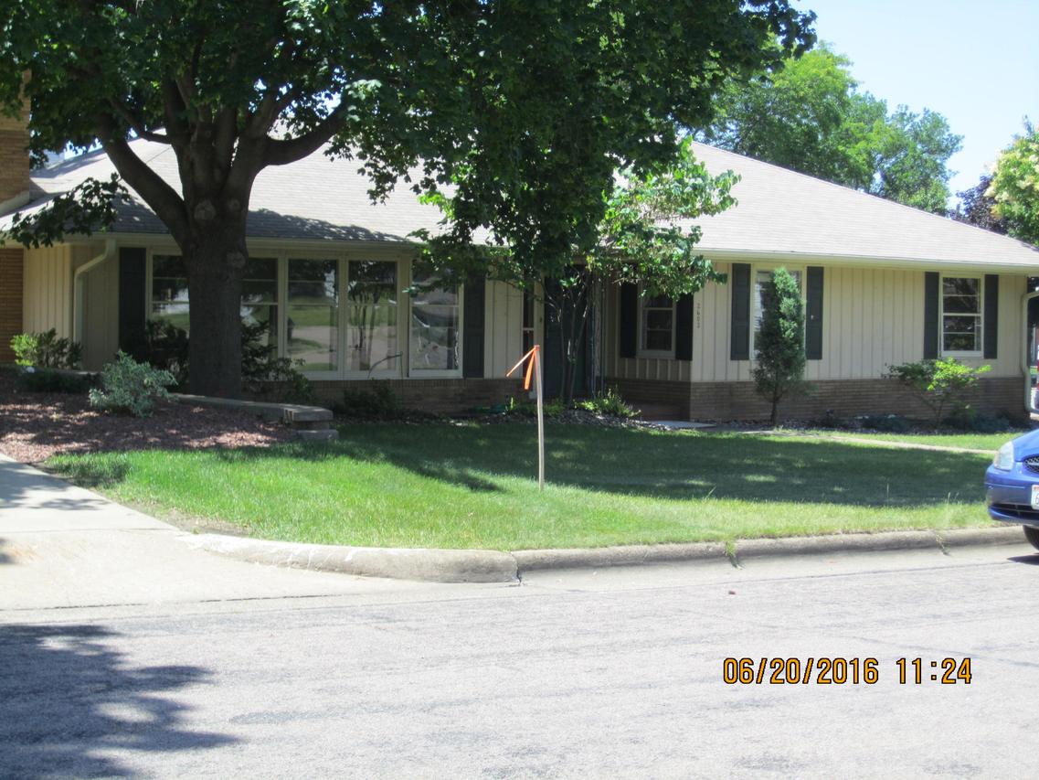 2602 Van Loon Rd., La Crosse, WI 54601