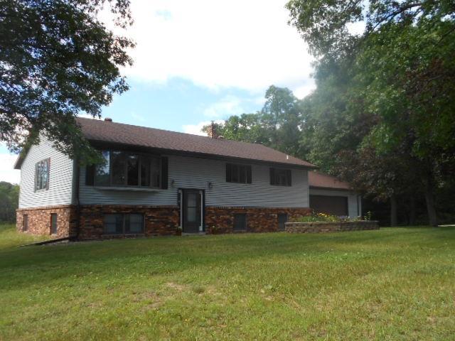 N8891 Aspeslet Rd, Holland, WI 54636