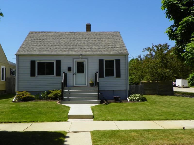 1724 N 21, Sheboygan, WI 53081