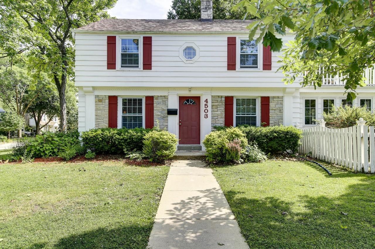 4503 W Ohio Ave, Greenfield, WI 53219