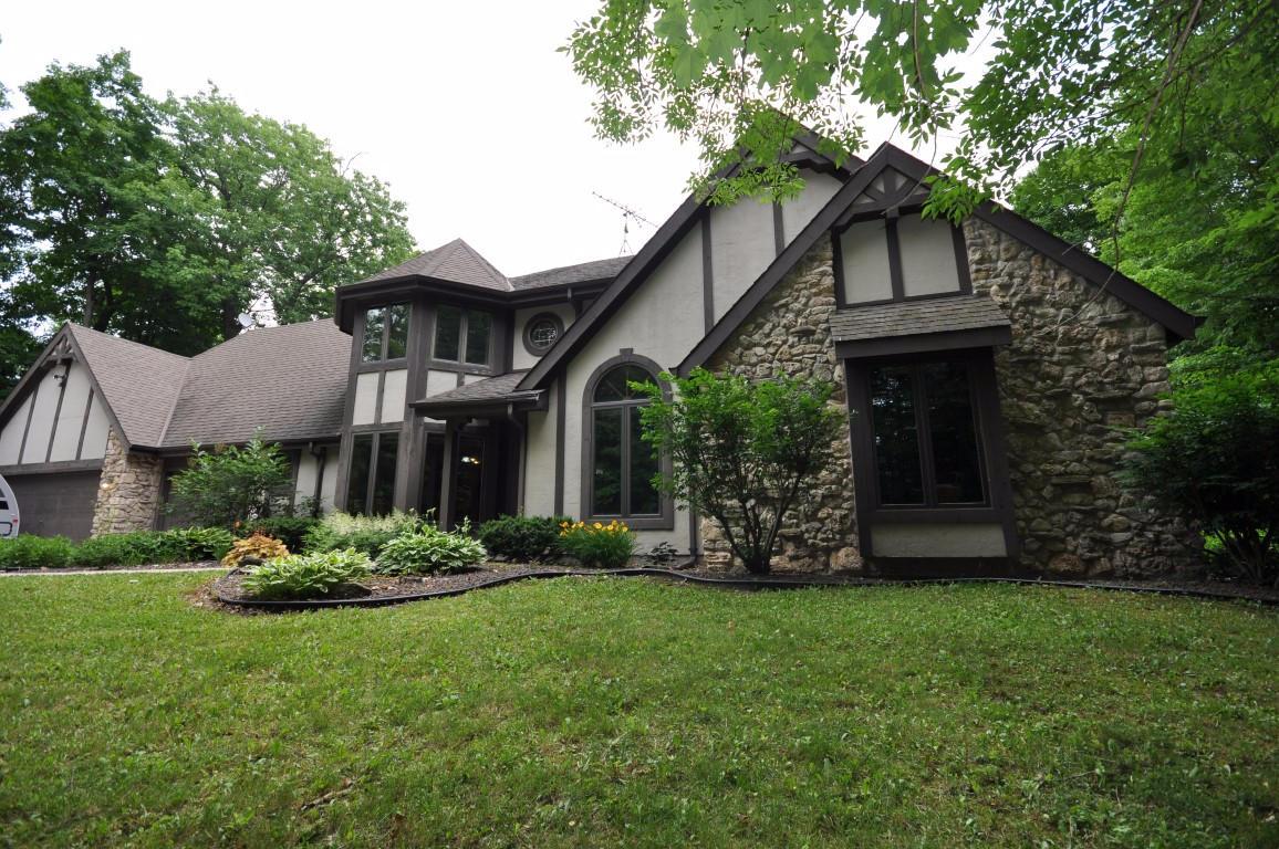 N8038 Peregrine Ln, Williamstown, WI 53032