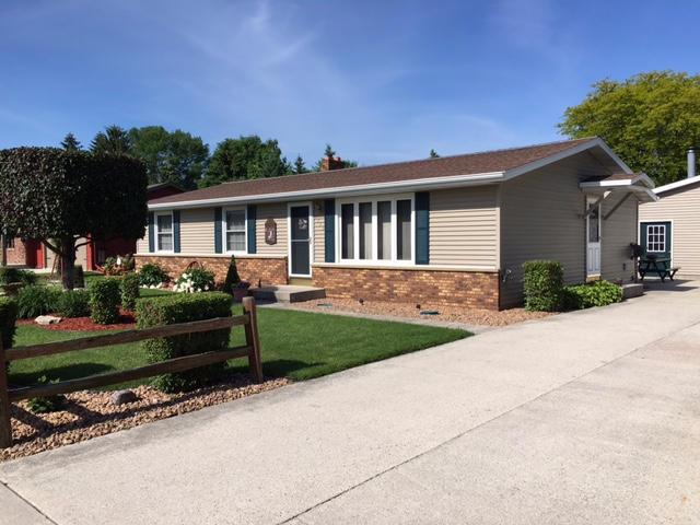 1713 Hoover St., New Holstein, WI 53061