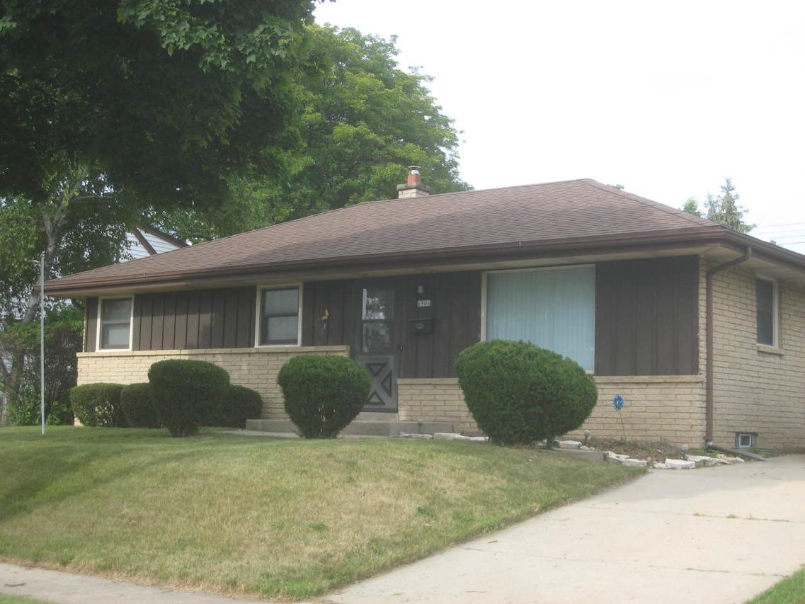 6506 N 84th St, Milwaukee, WI 53224