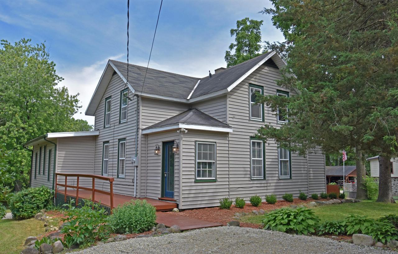 N3816 W Water St, Sullivan, WI 53178