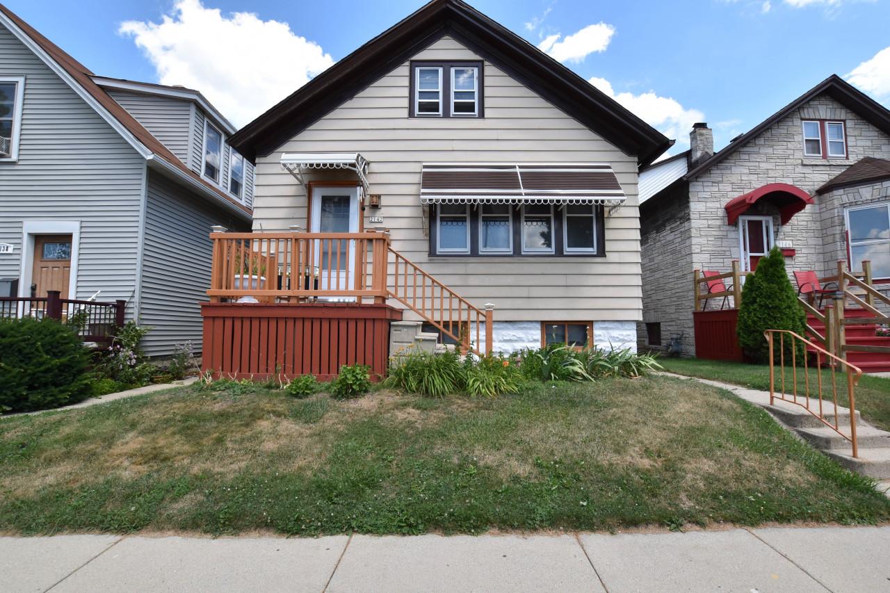 2142 S Allis St, Milwaukee, WI 53207