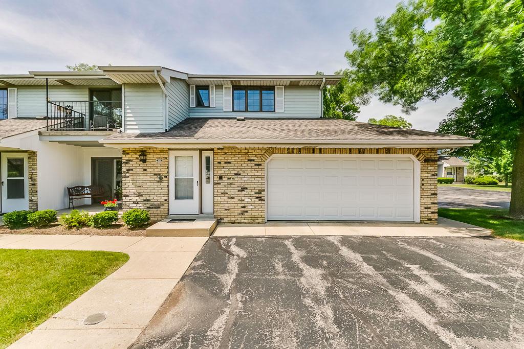 1442 Pheasant Run #203, Mount Pleasant, WI 53406