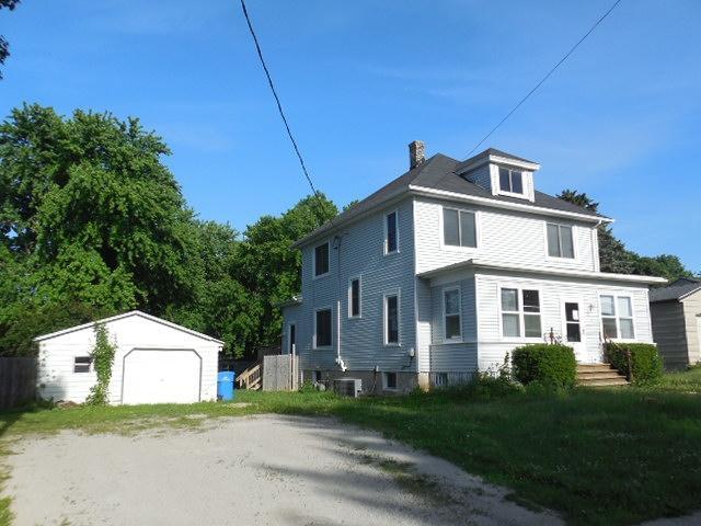 815 Morgan St, Clyman, WI 53016