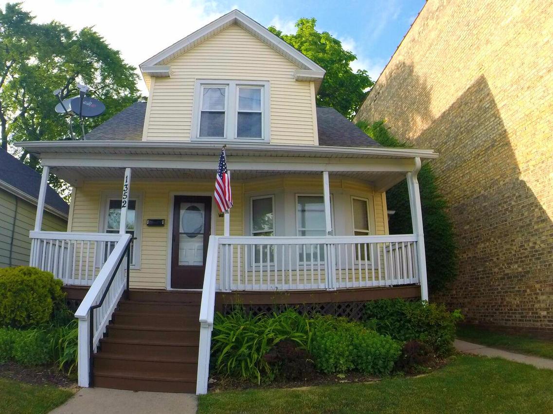 1352 54th St, Kenosha, WI 53140