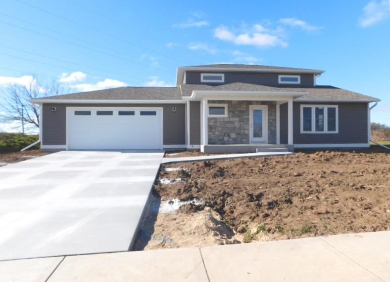 1164 Prairie Rd, Plymouth, WI 53073