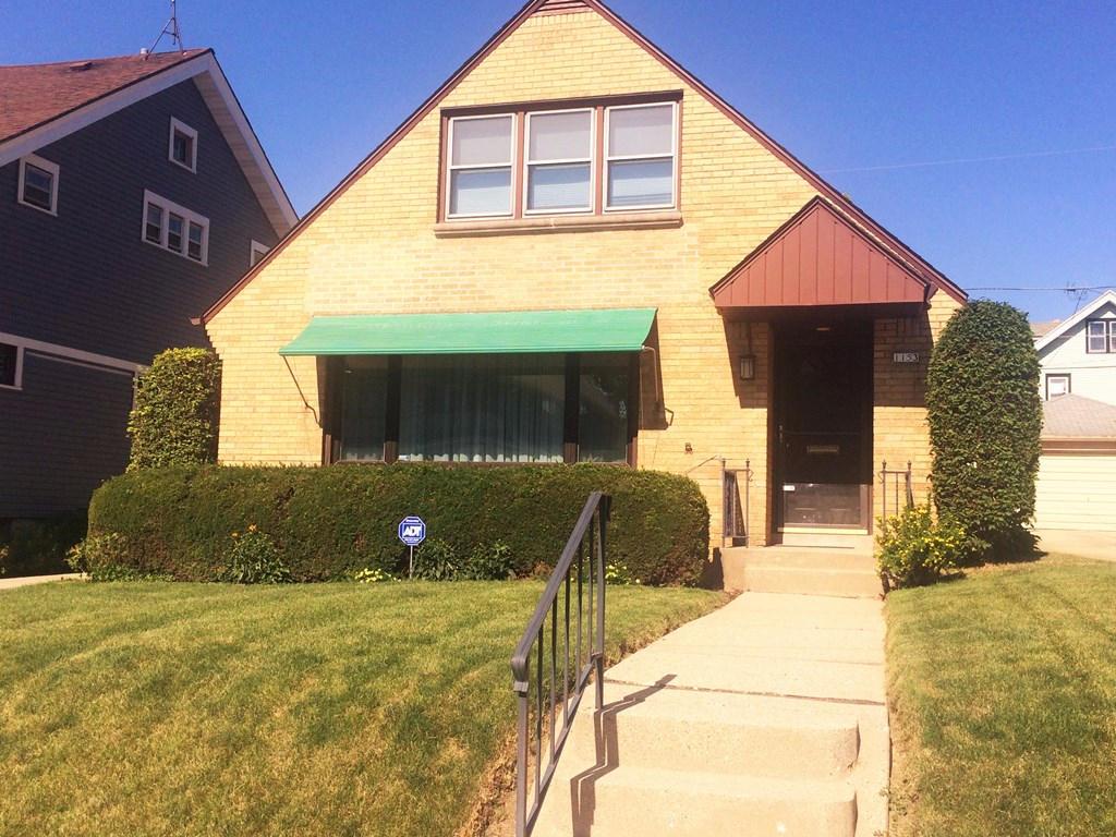1153 N 44th St., Milwaukee, WI 53208