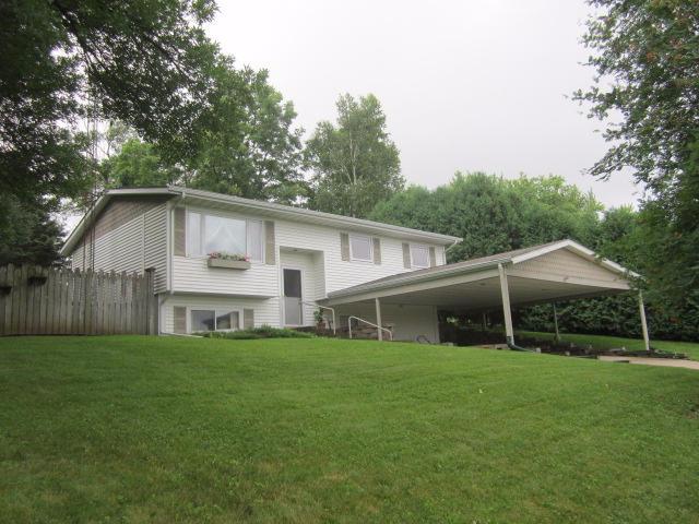 W2739 Birch Ln, Greenfield, WI 54601