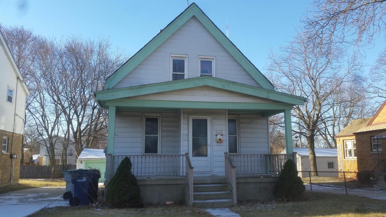 1333 W Silver Spring, Milwaukee, WI 53209
