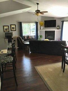 18475 Brookfield Lake #82, Brookfield, WI 53045