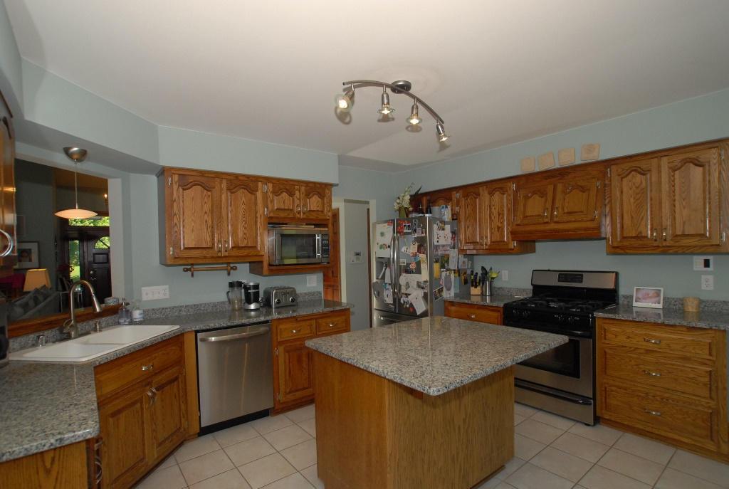 W167N5057 Grey Log Ln, Menomonee Falls, WI 53051