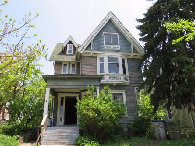 2510 N Frederick Ave, Milwaukee, WI 53211