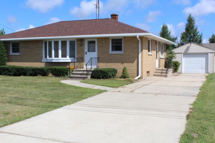 3530 30th St, Kenosha, WI 53144