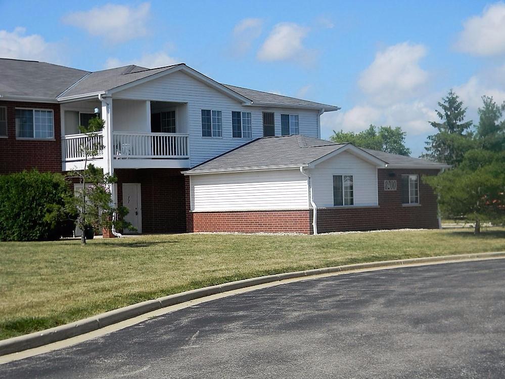 8200 Lexington Pl #11 Pl #11, Pleasant Prairie, WI 53158