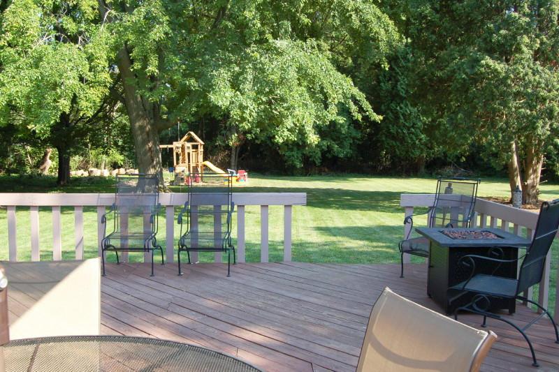 5644 S Bonnie Ln, Hales Corners, WI 53130