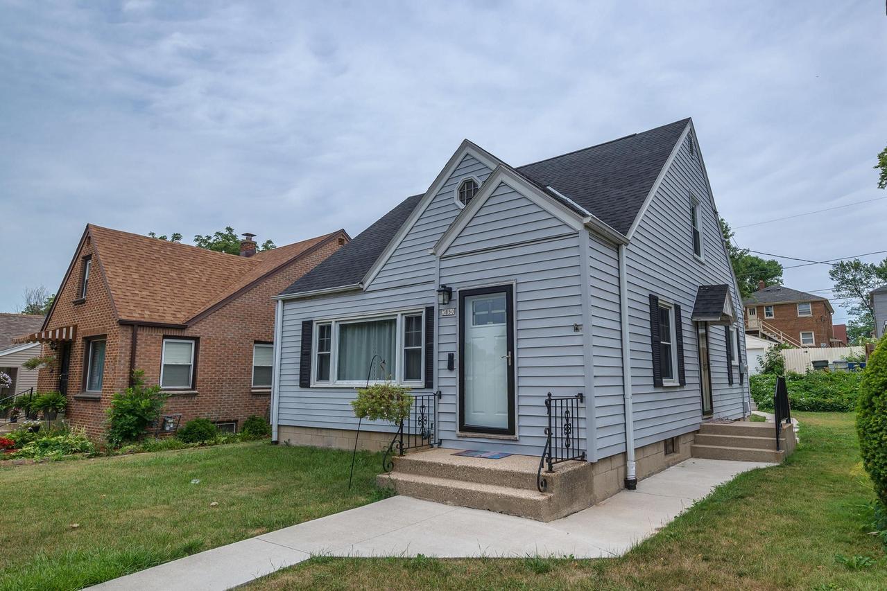 3850 N 54th Blvd, Milwaukee, WI 53216