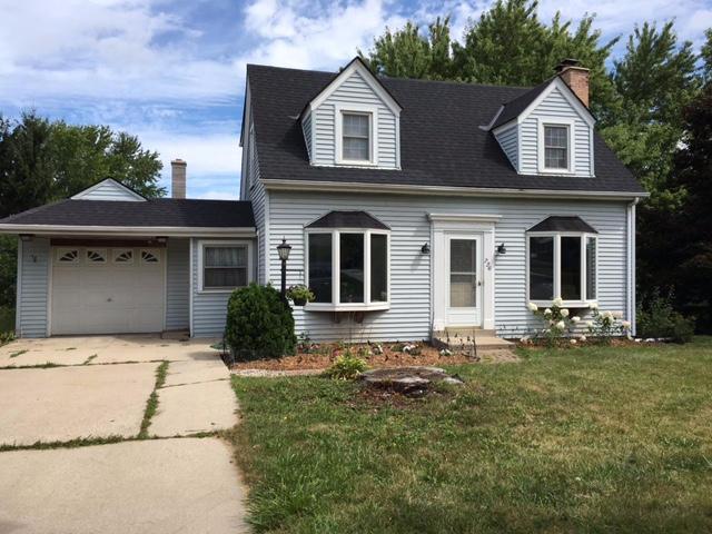 726 Fairview Dr, West Bend, WI 53090