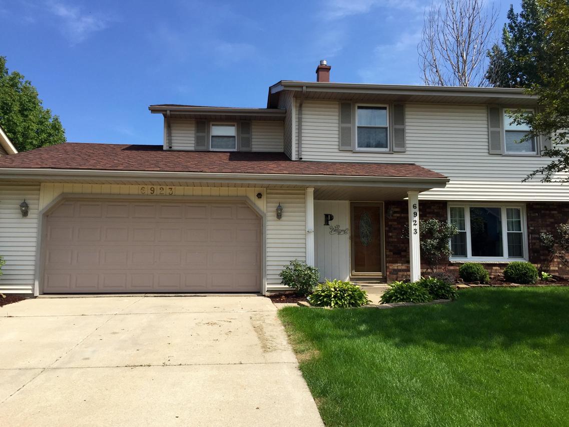 6923 61st Ave, Kenosha, WI 53142