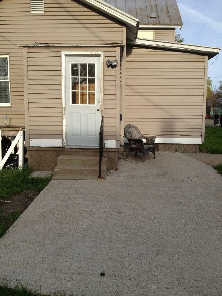 826 S 6th St, La Crosse, WI 54601