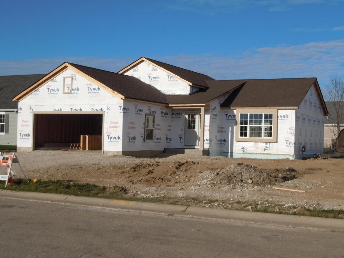 1410 E Longneedle Ln #Lt114, Elkhorn, WI 53121