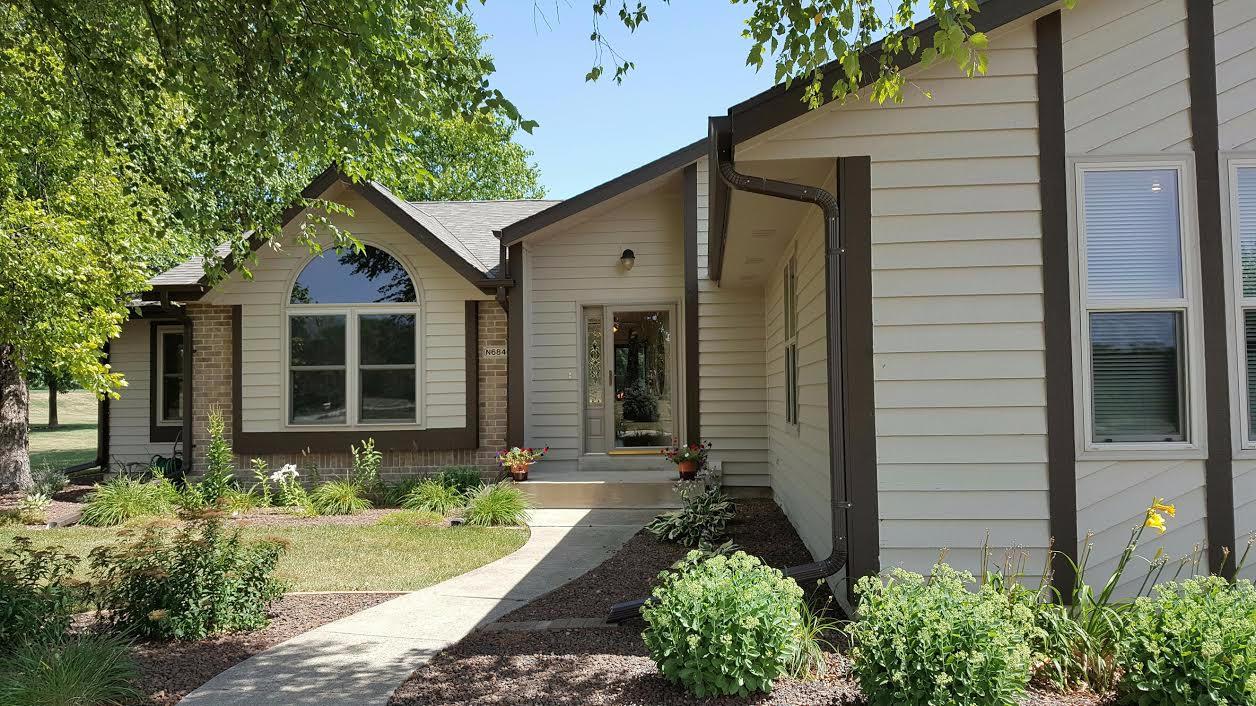 N6840 Sugar Creek, Lafayette, WI 53121