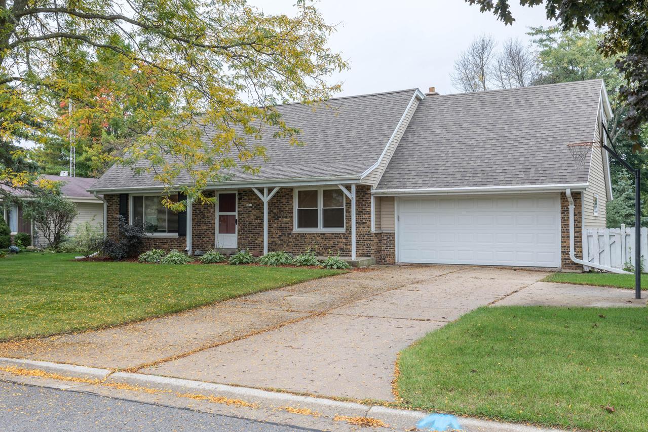 8031 S 59th St., Franklin, WI 53132