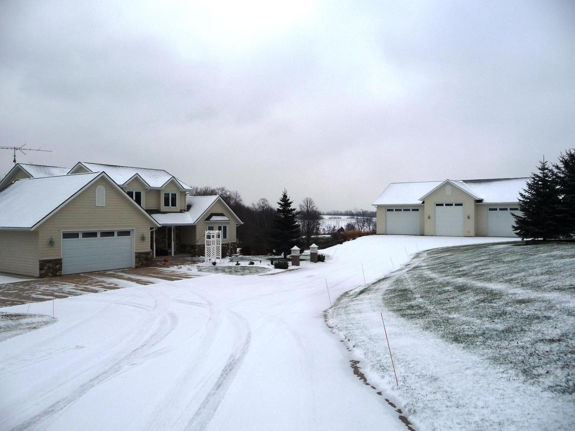 7350 West Bend, Wayne, WI 53091