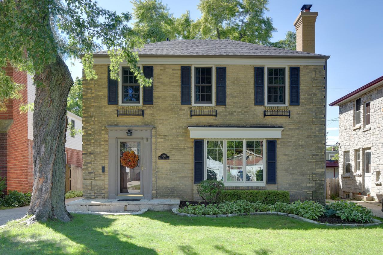 5849 N Bay Ridge, Whitefish Bay, WI 53217