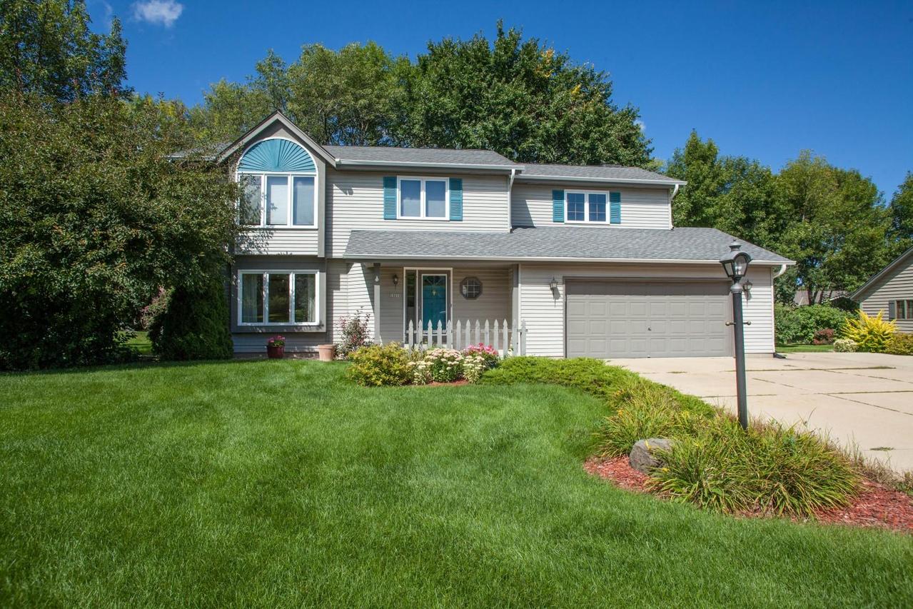 13010 W North Ln., New Berlin, WI 53151