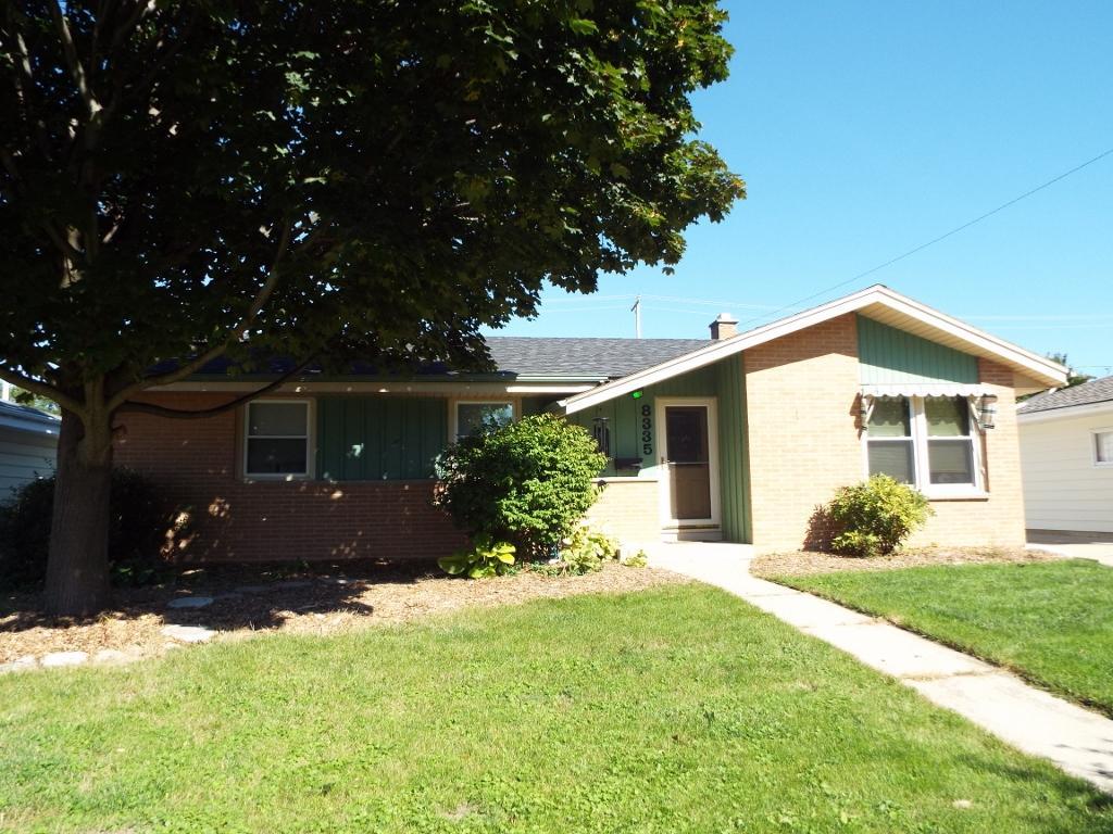 8335 23rd Ave, Kenosha, WI 53143