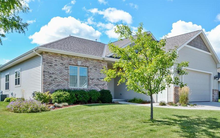 409 Richards Pl., West Bend, WI 53095