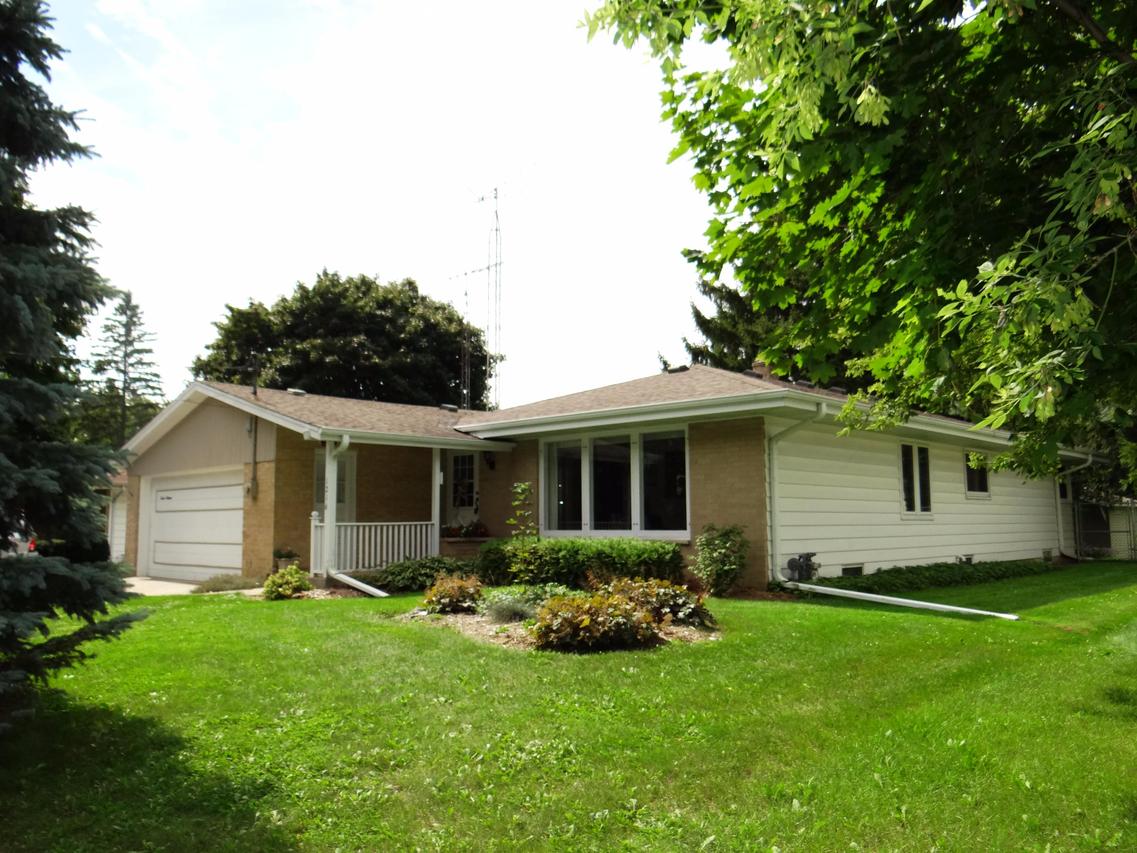 1216 Newman Rd., Mount Pleasant, WI 53406