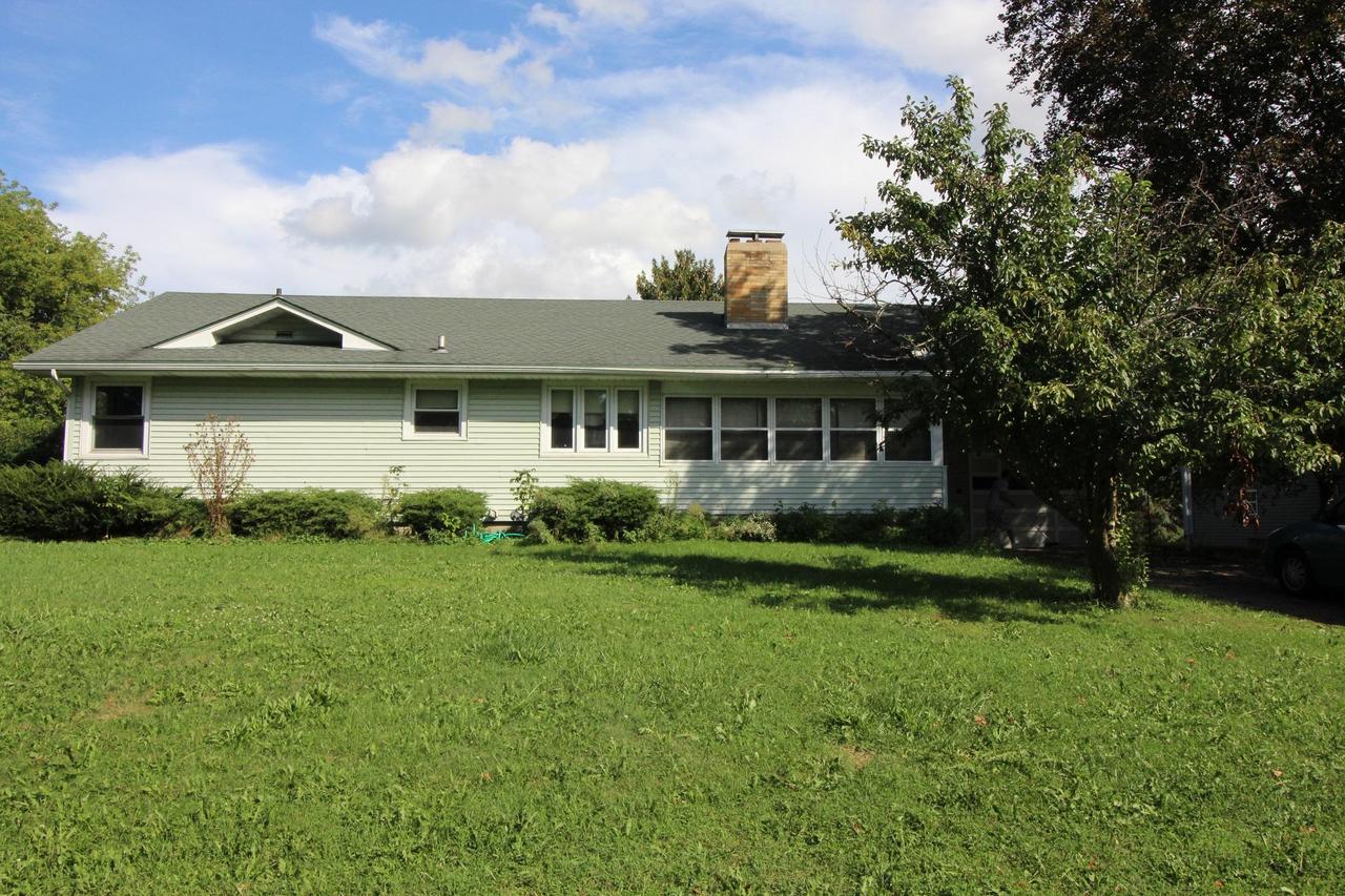W6425 Us Highway 12 -, Koshkonong, WI 53538