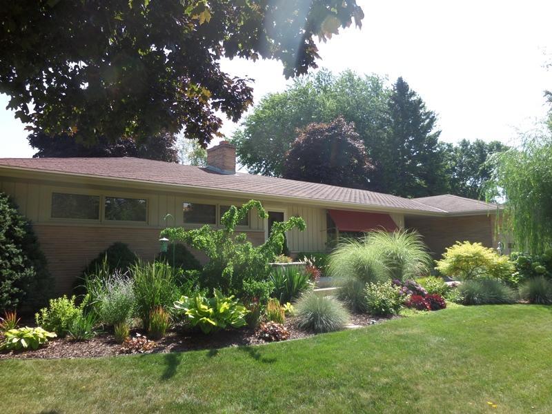 1327 N 27th St., Sheboygan, WI 53081