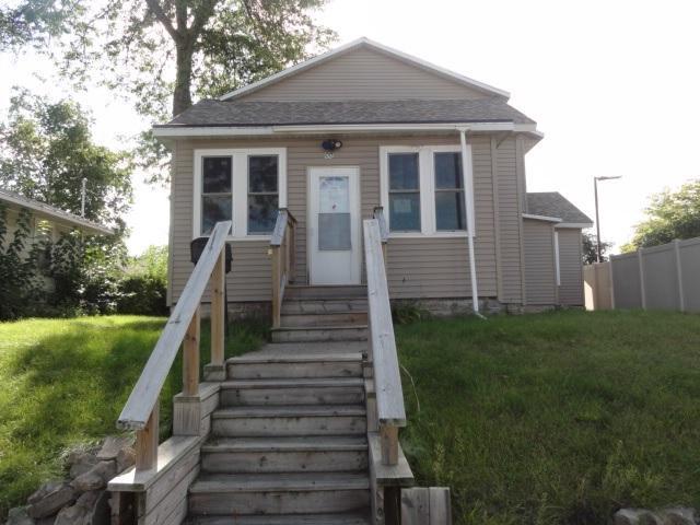 1007 Liberty St., La Crosse, WI 54603