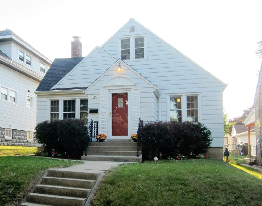 3033 S 39th St., Milwaukee, WI 53215