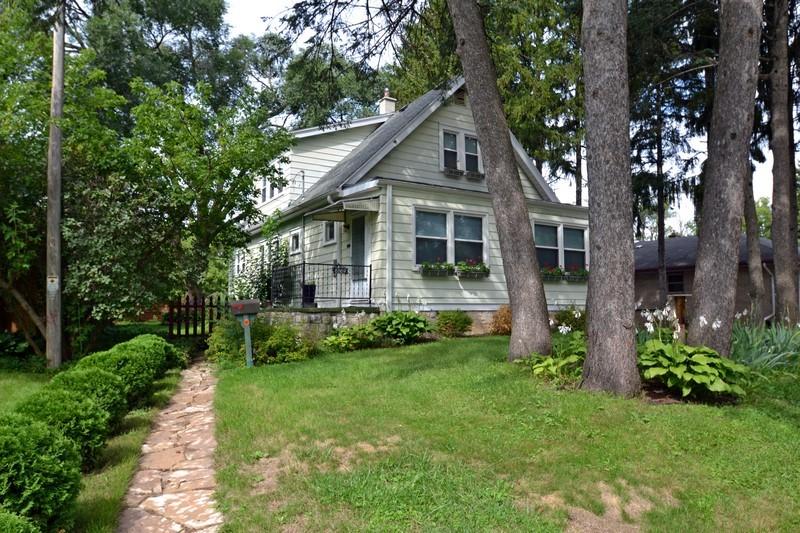 6569 N 56th St, Milwaukee, WI 53223