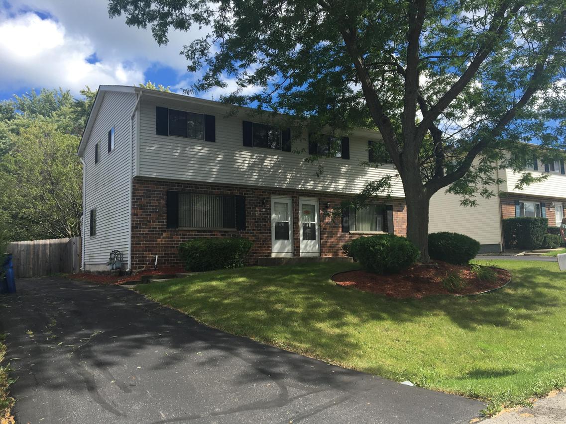 3615 Sovereign Dr, Racine, WI 53406